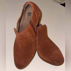 Earth Peak Peru ankle boots - Women’s Size 6